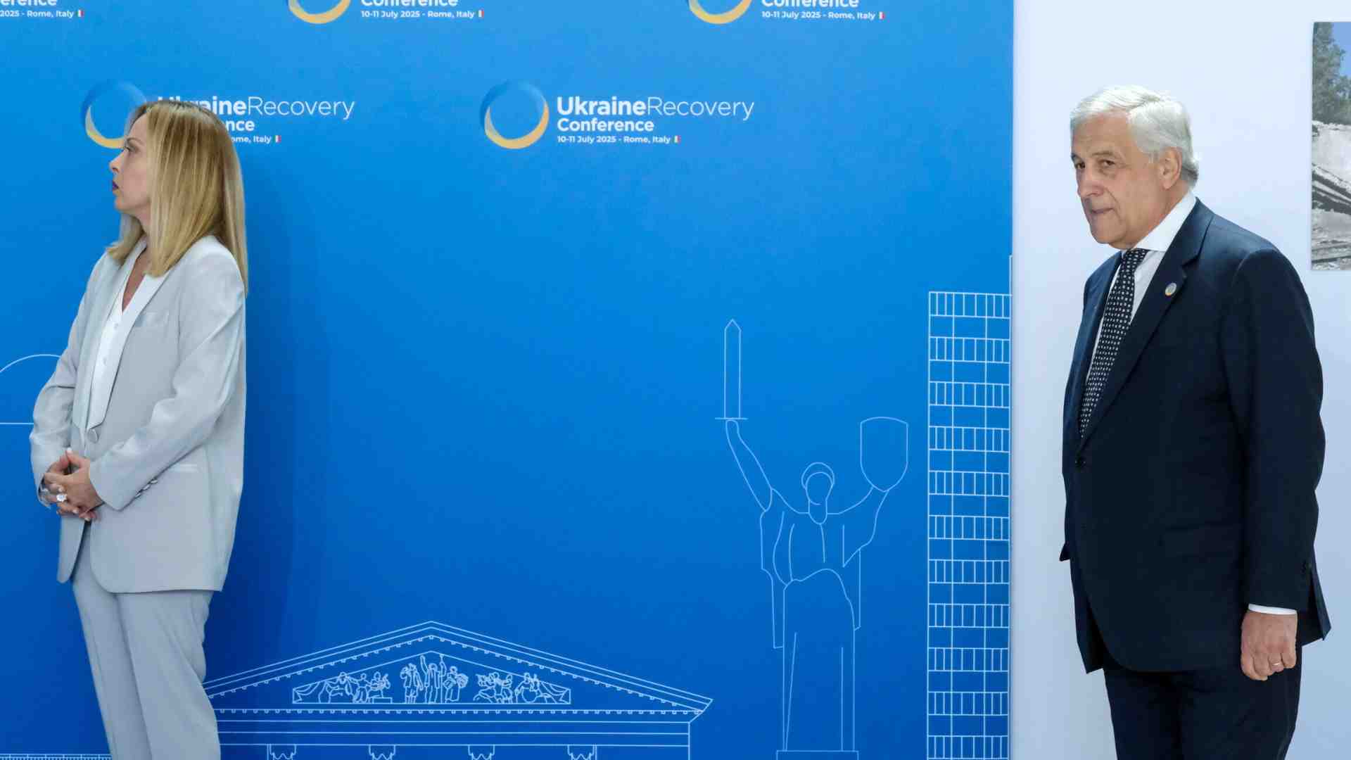 Board of Meloni. Tajani pronto a volare in America, la Germania diserta. L'opposizione unita usa le parole di Marina B. contro Trump