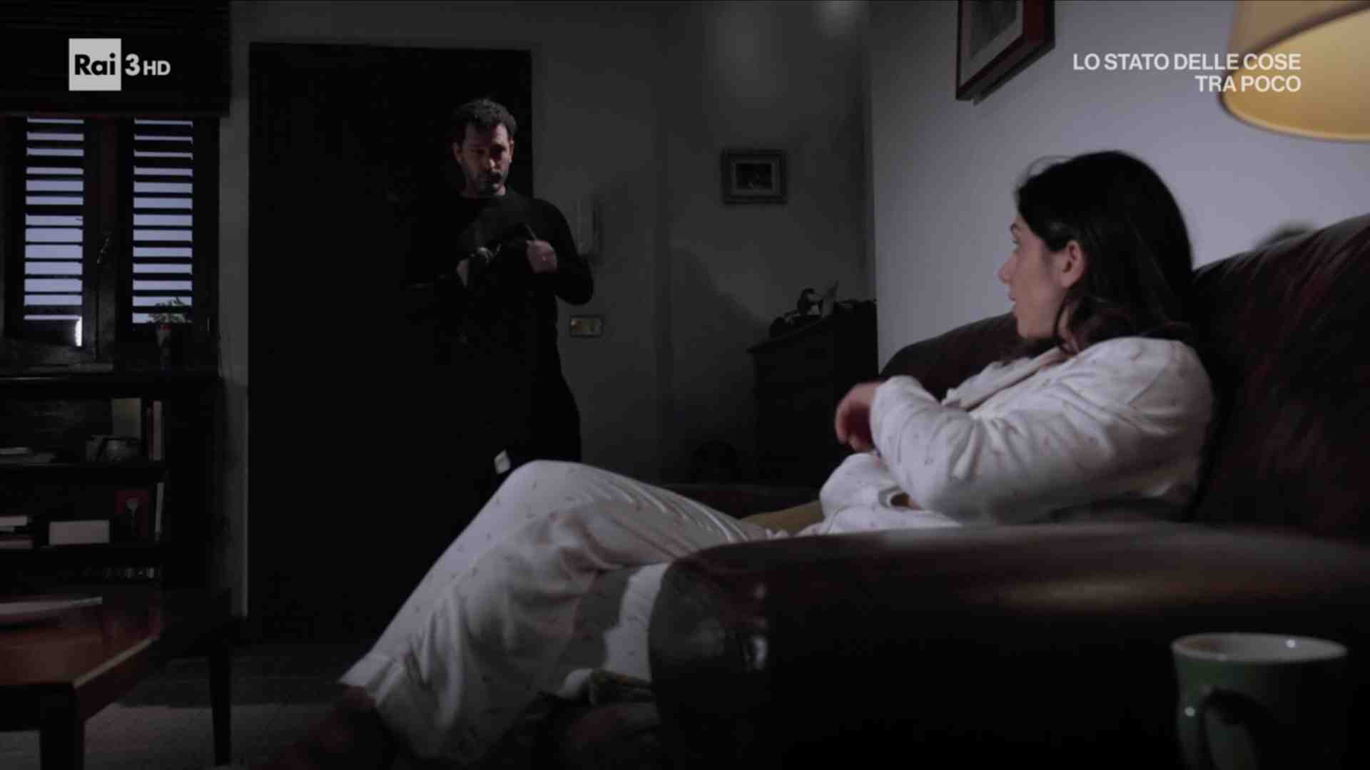 Un posto al sole: Clara e Rosa continuano a illudersi su Eduardo