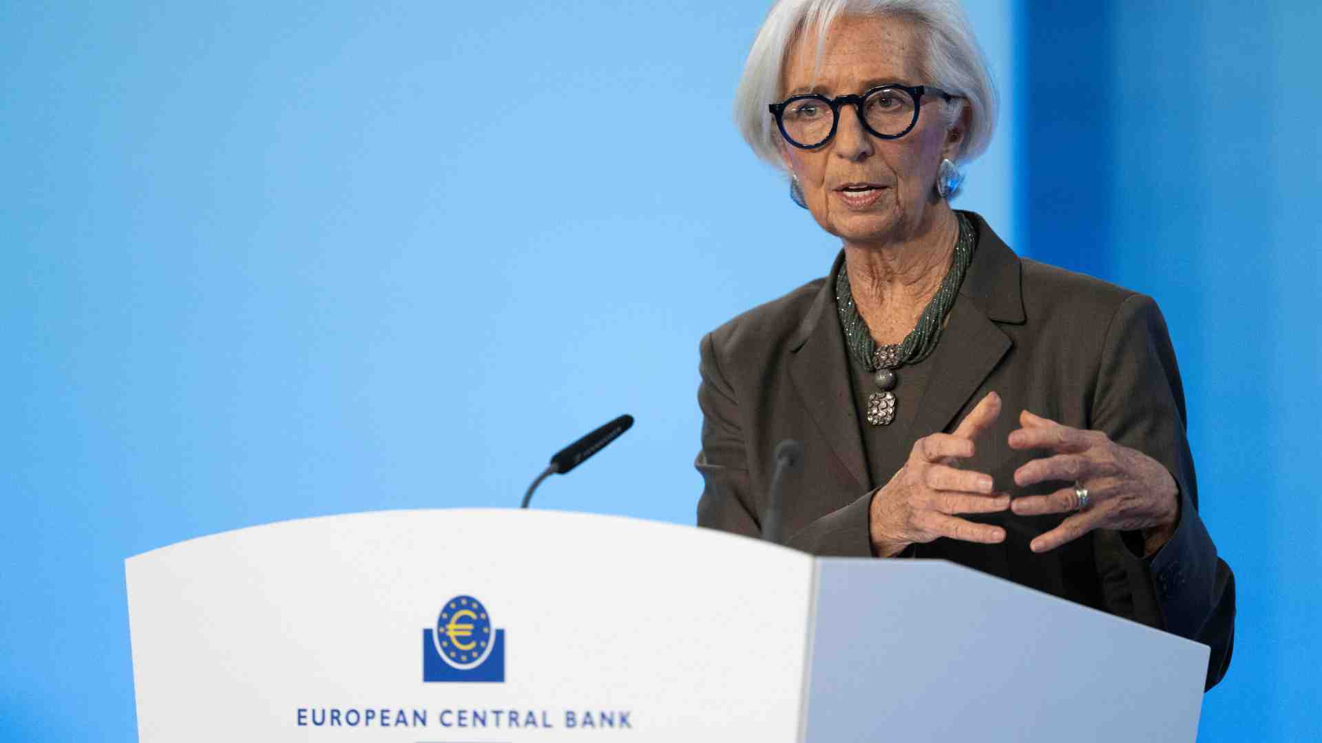 Banca di Francia o politica? Il futuro di Christine Lagarde