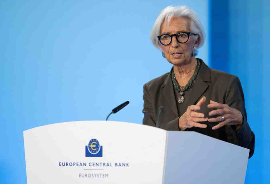 Banca di Francia o politica? Il futuro di Christine Lagarde