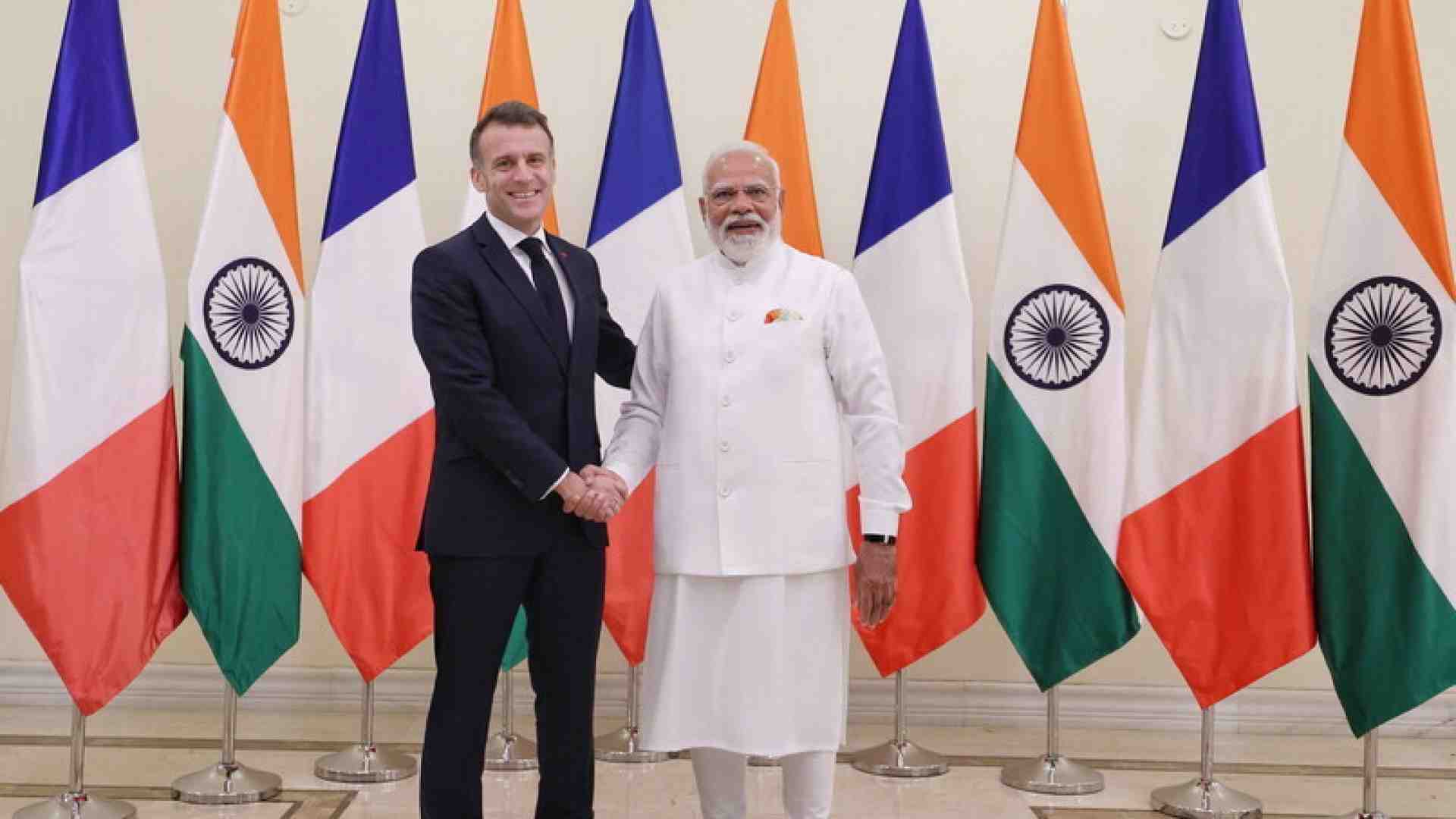 Modi accoglie Macron nella "terza via" indiana. Tra Rafale e intelligenza artificiale