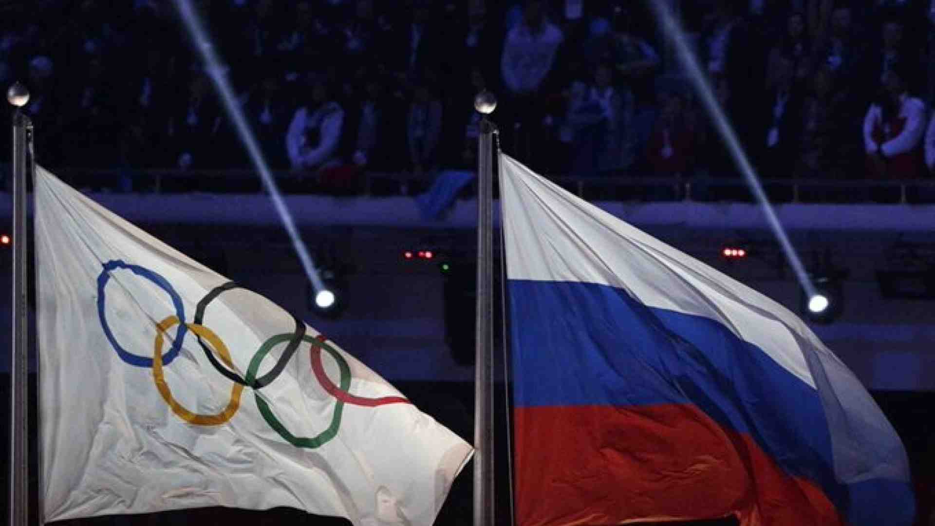 Le bandiere russe e bielorusse alle Paralimpiadi. Tajani e Abodi contrari, Salvini a favore