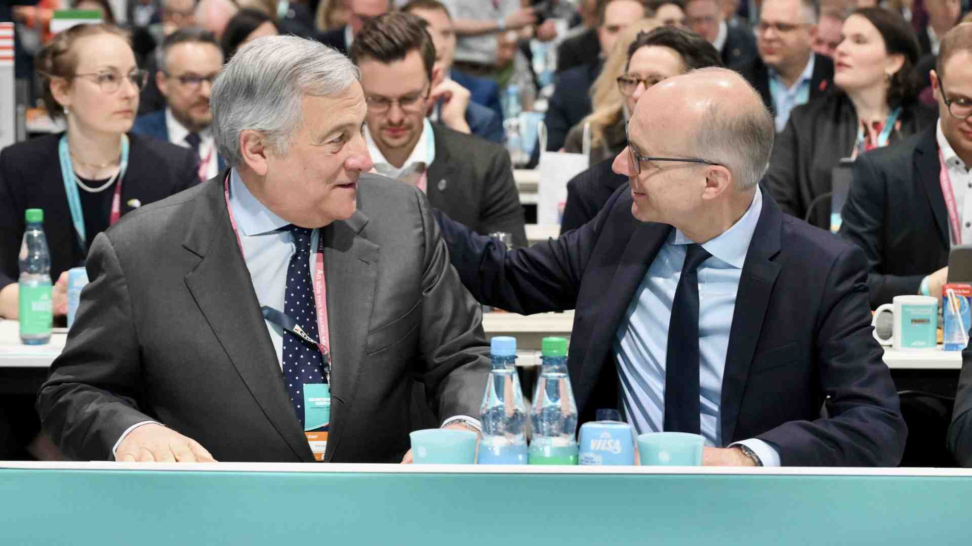 Tajani al congresso della Cdu rimonta l'asse con Berlino e punta tutto sulla competitività Ue