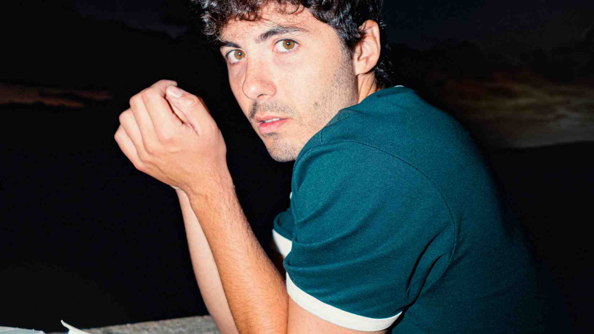 Fulminacci tra le macerie del pop, a Sanremo con un'elegante ironia. "Spero di arrivare quinto"