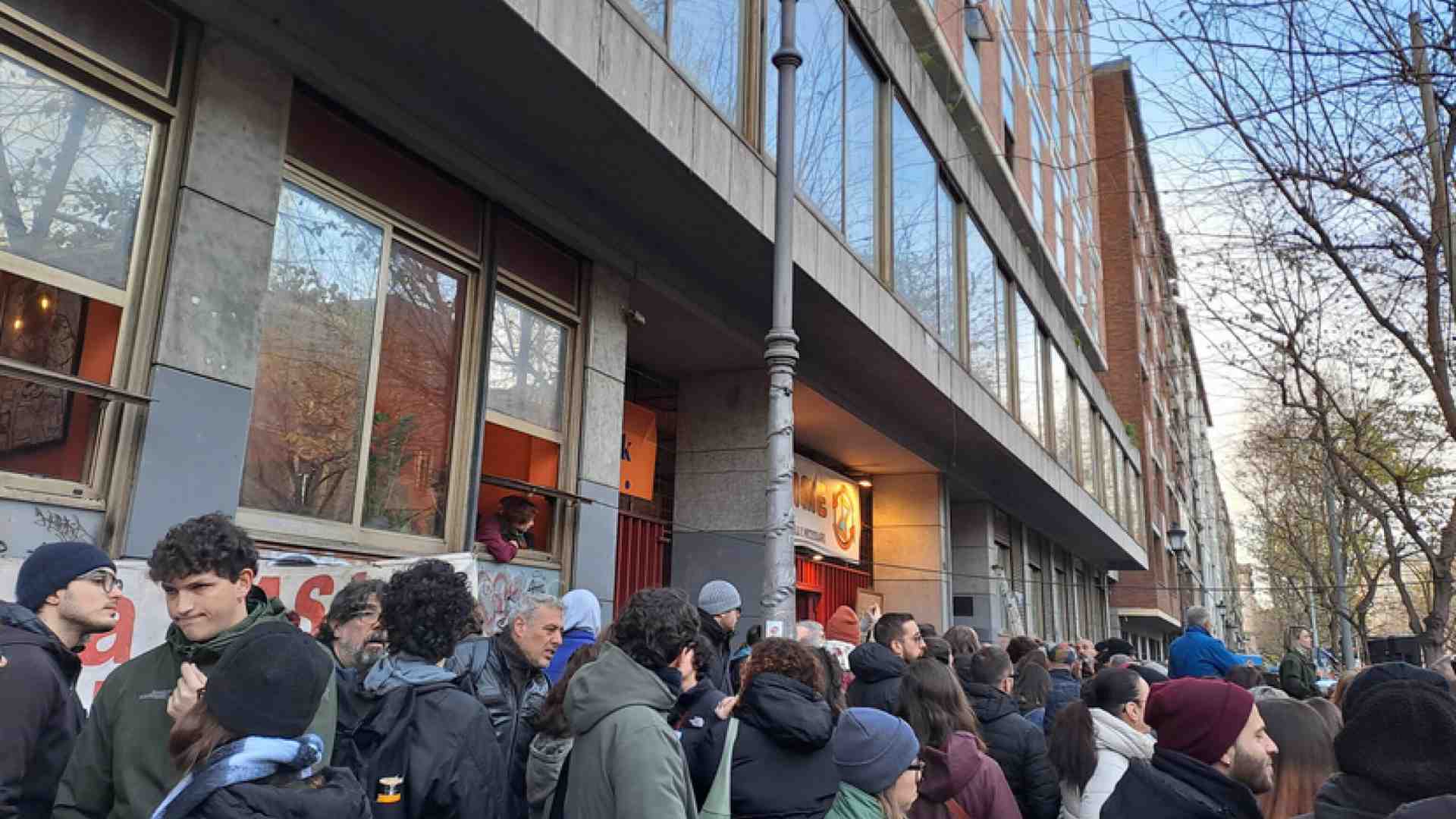 Il Viminale condannato a 21 milioni di multa per non aver sgomberato il centro sociale Spin Time a Roma