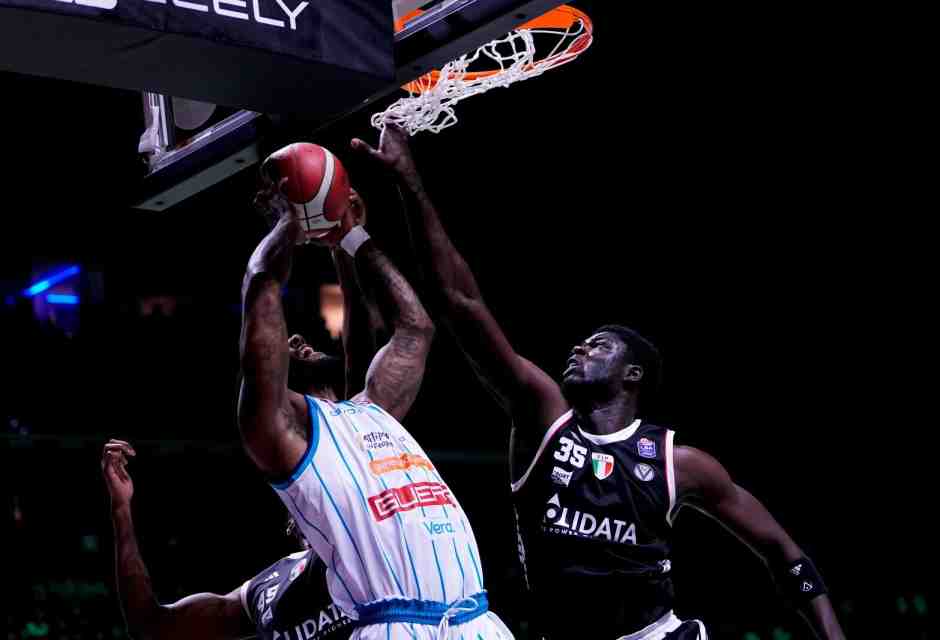 Il basket italiano cerca la prima regina. In palio la Coppa Italia