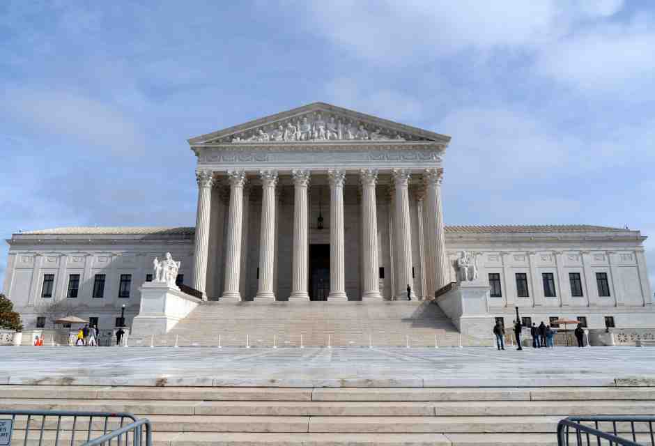 C’è un giudice a Washington: la Corte Suprema conferma che i dazi di Trump sono incostituzionali