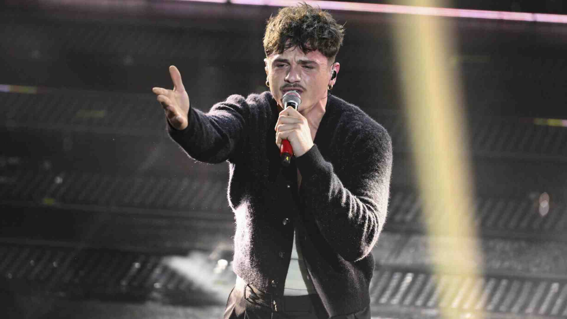 È Ollymania, dal trionfo sanremese all’assalto agli stadi. E sarà il super ospite della prima serata all'Ariston