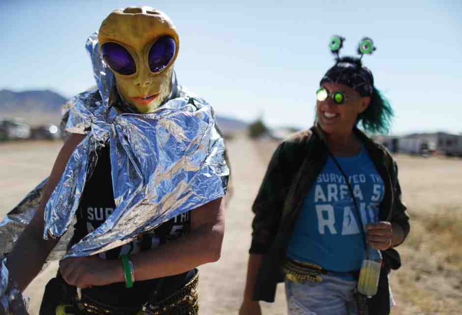 Gli alieni di Trump, Obama e il circo della trasparenza