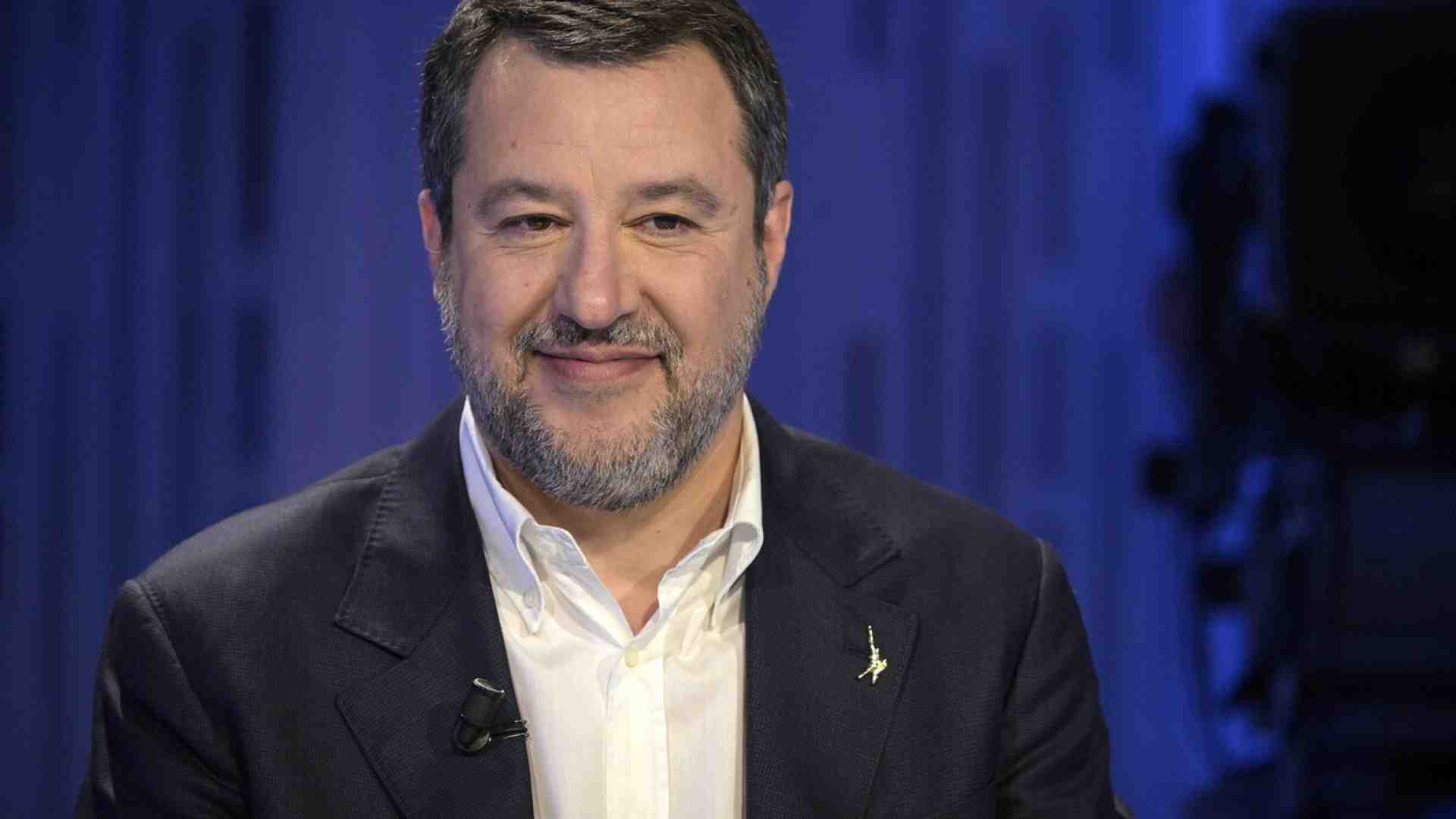 Altro che stato di diritto, a Salvini interessa la cultura dello scalpo
