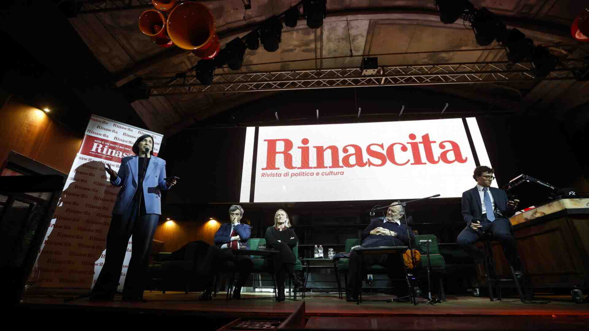 Bettini, tra Schlein e Conte, lancia Rinascita (e le primarie)