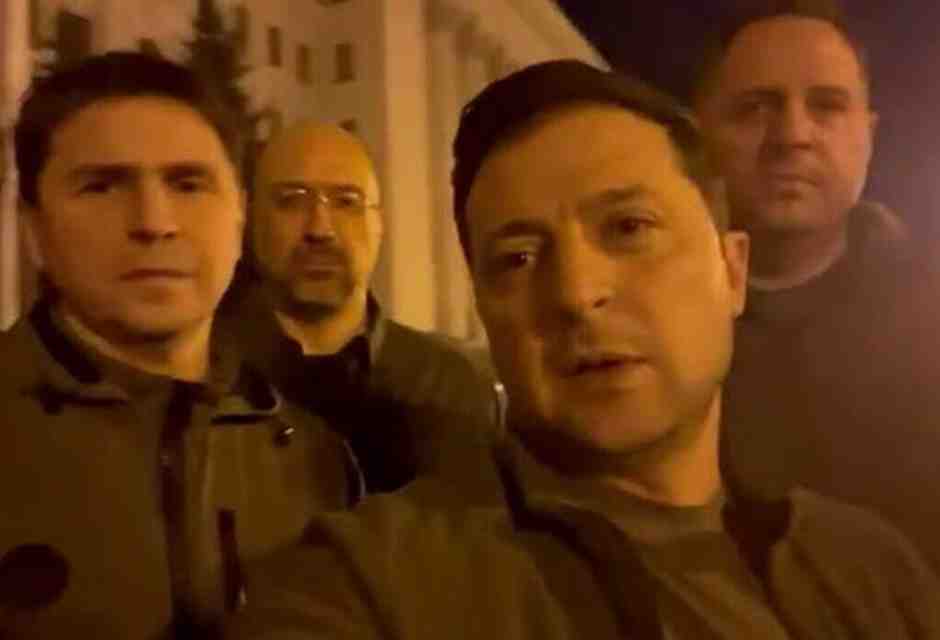 “Siamo tutti qui”. Così è cambiato Zelensky in quattro anni di aggressione russa