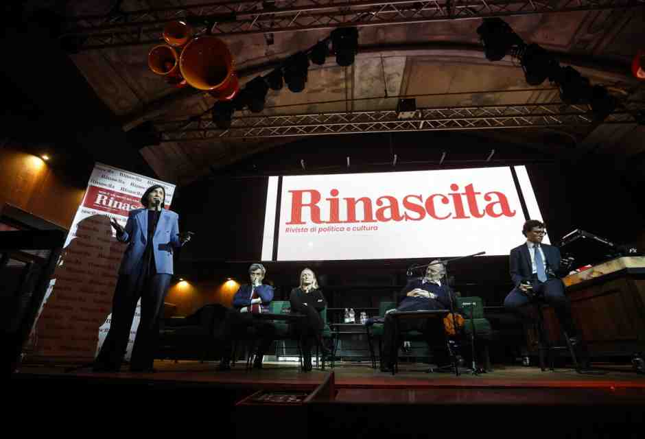 Bettini, tra Schlein e Conte, lancia Rinascita (e le primarie)