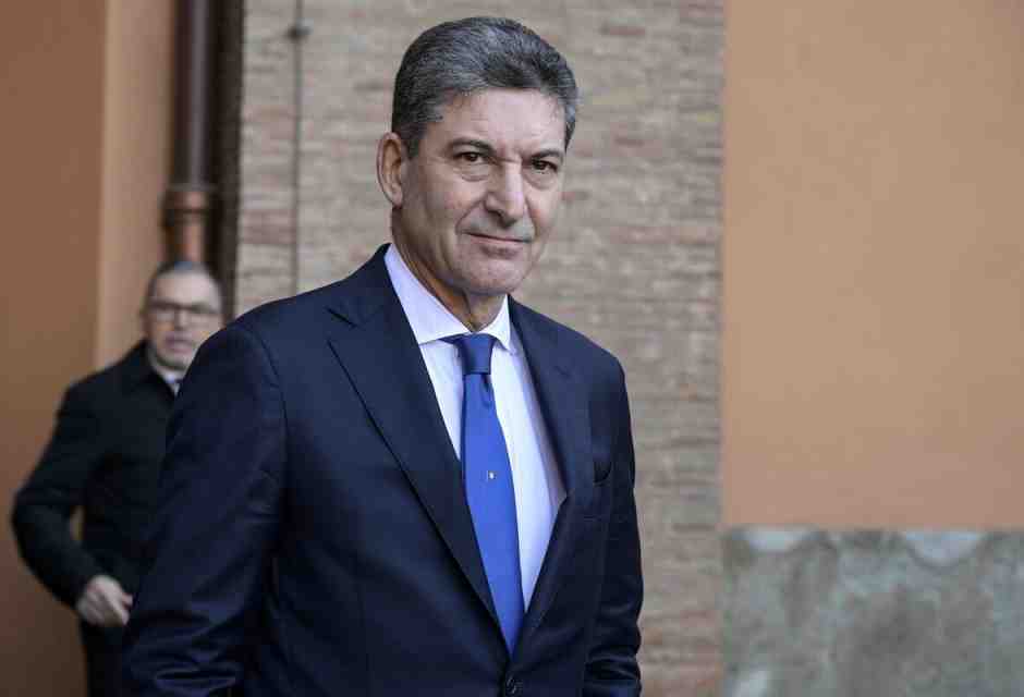 Il capo della polizia Pisani: "Cinturrino sarà destituito subito"