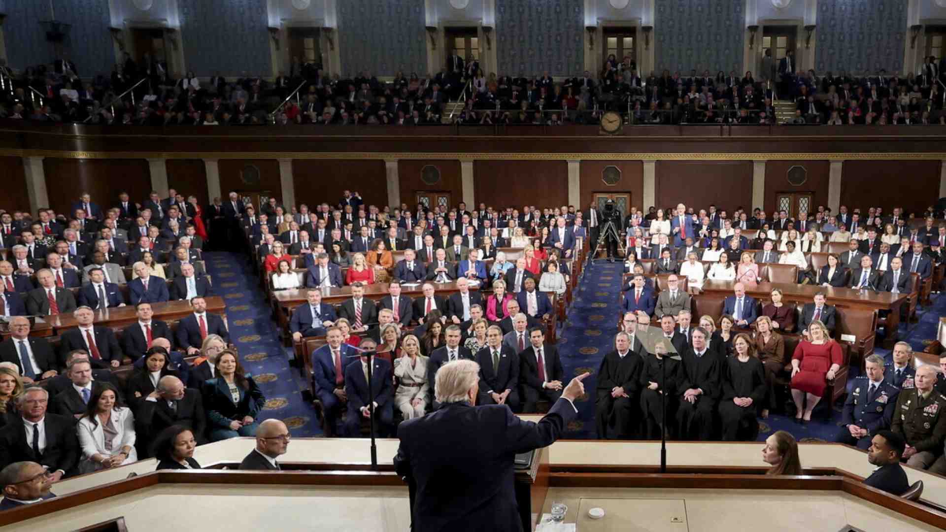 Crescita, lavoro, inflazione: i numeri che non tornano nell’economia di Trump