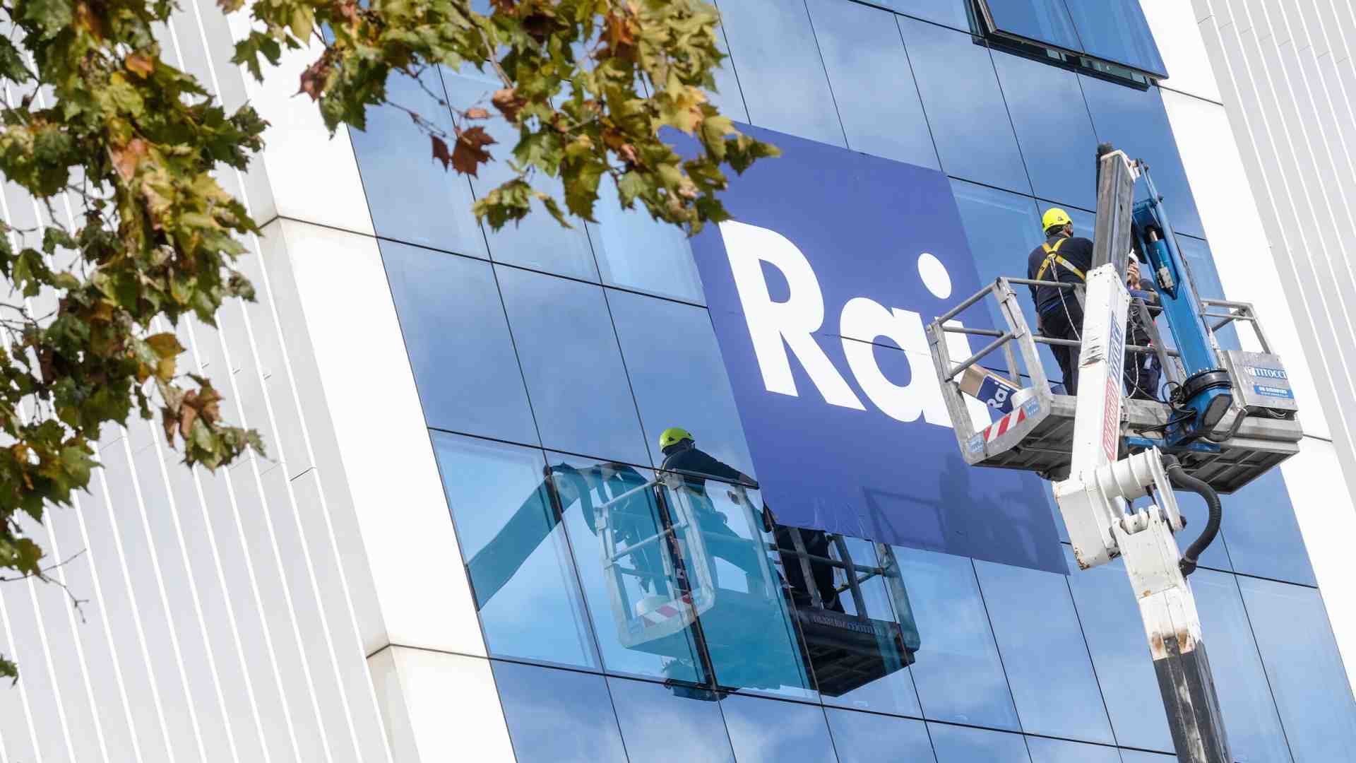 Meno canone e nuovo cda: Forza Italia porta al Senato una riforma Rai che il Mef considera pericolosa