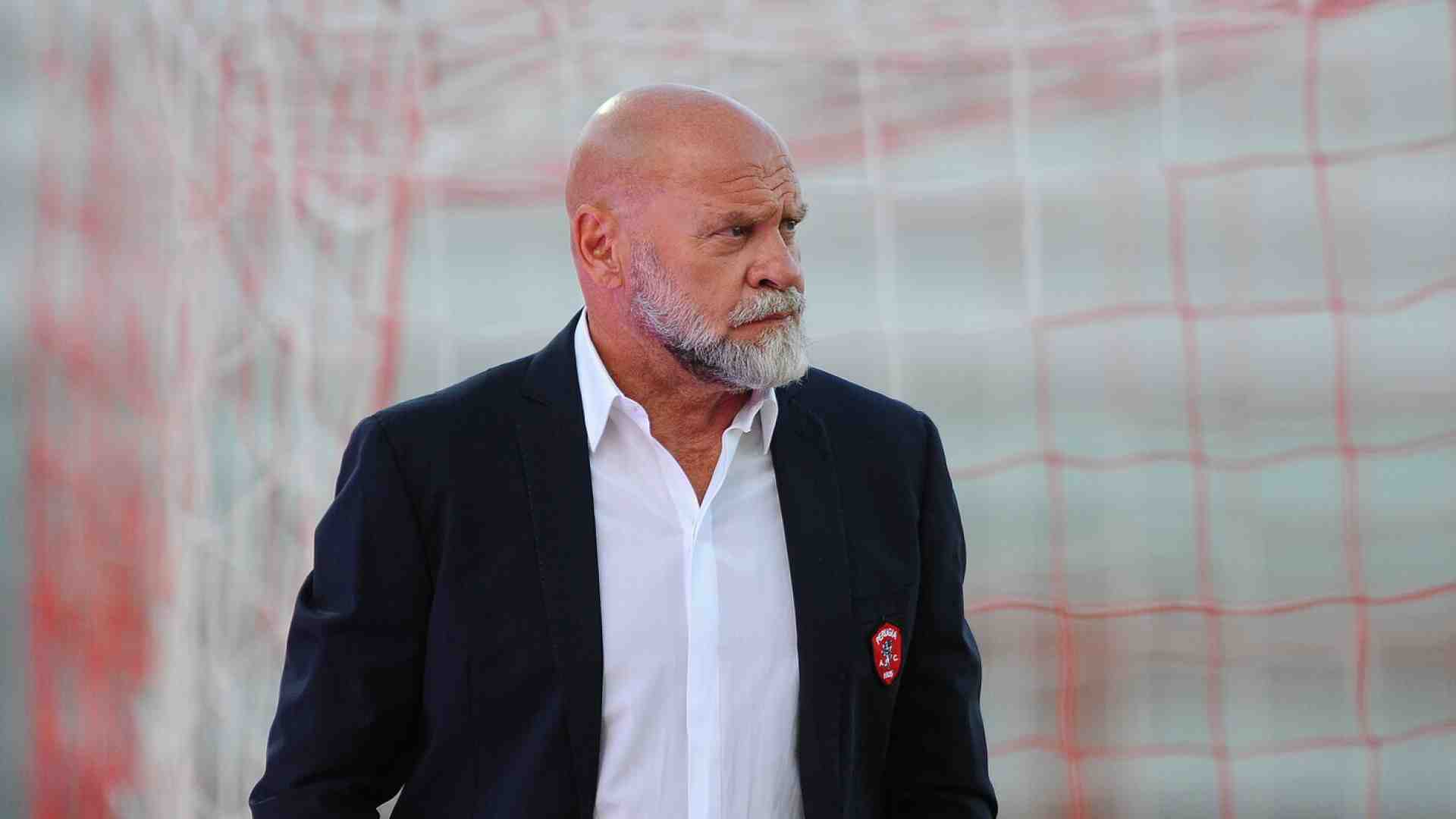 La Salernitana ha rimesso in panchina Serse Cosmi perché non vuole più "una squadra che prende pugni senza reagire"