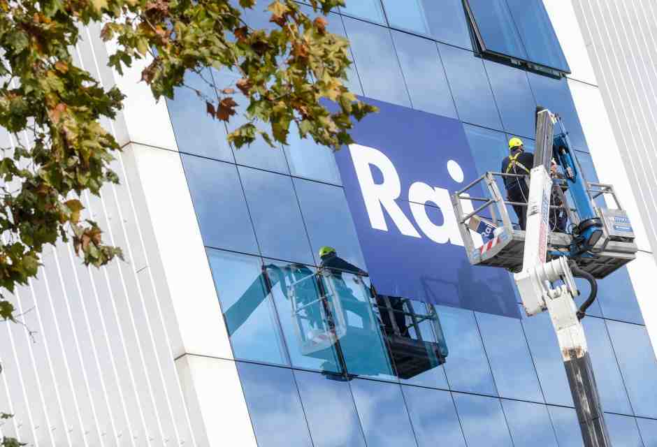 Meno canone e nuovo cda: Forza Italia porta al Senato una riforma Rai che il Mef considera pericolosa