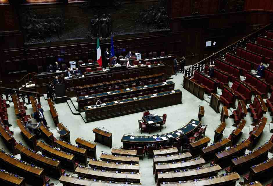 Il centrodestra deposita il ddl con la nuova legge elettorale. Ecco il testo