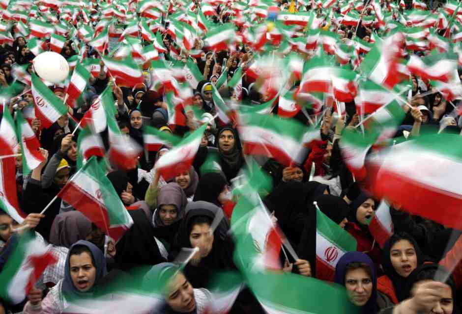Noi iraniani vivi: le grida dei giovani manifestanti di Teheran