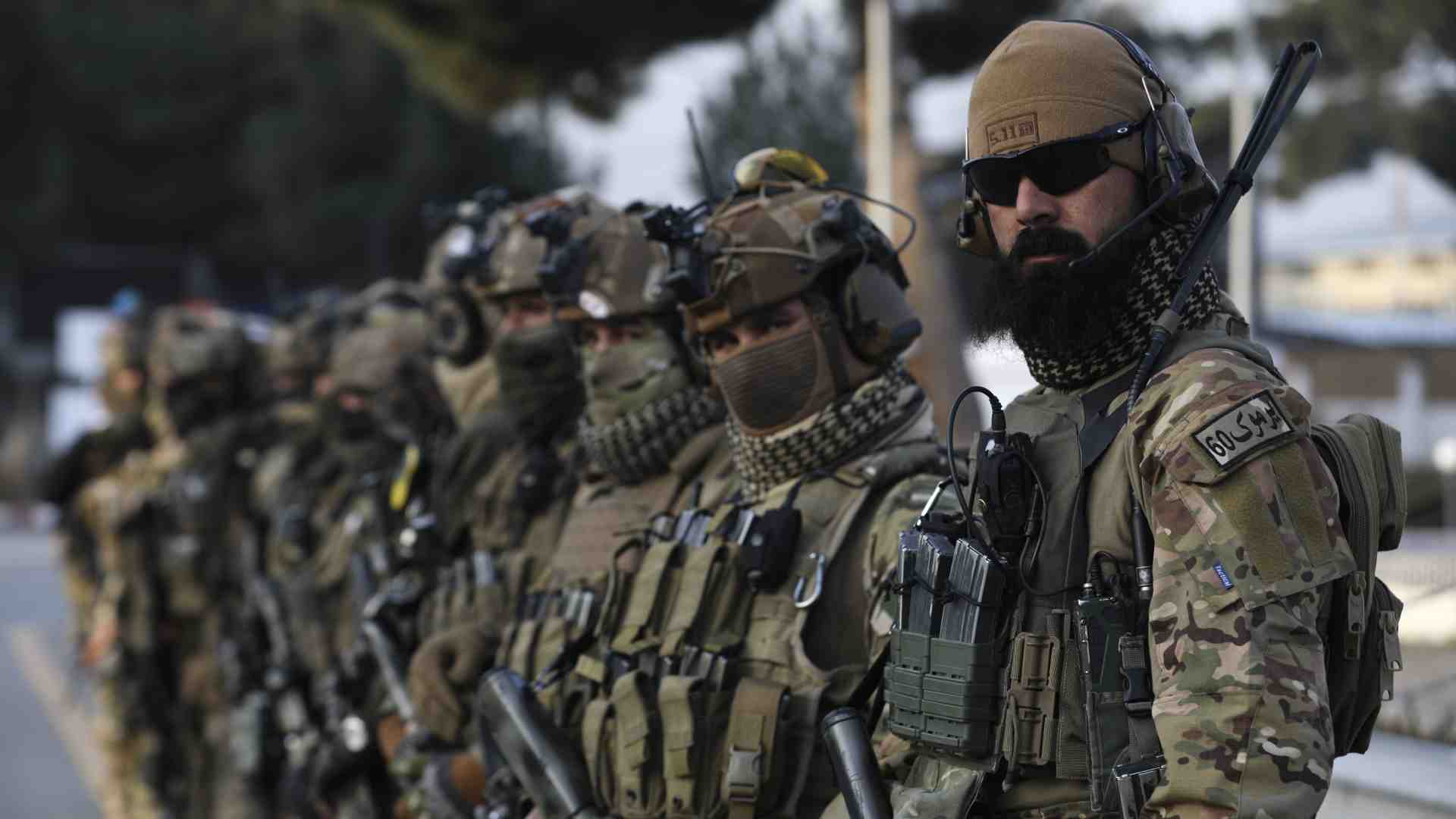 È “guerra aperta” tra Pakistan e Afghanistan lungo la Linea Durand. Cosa sta succedendo e perché