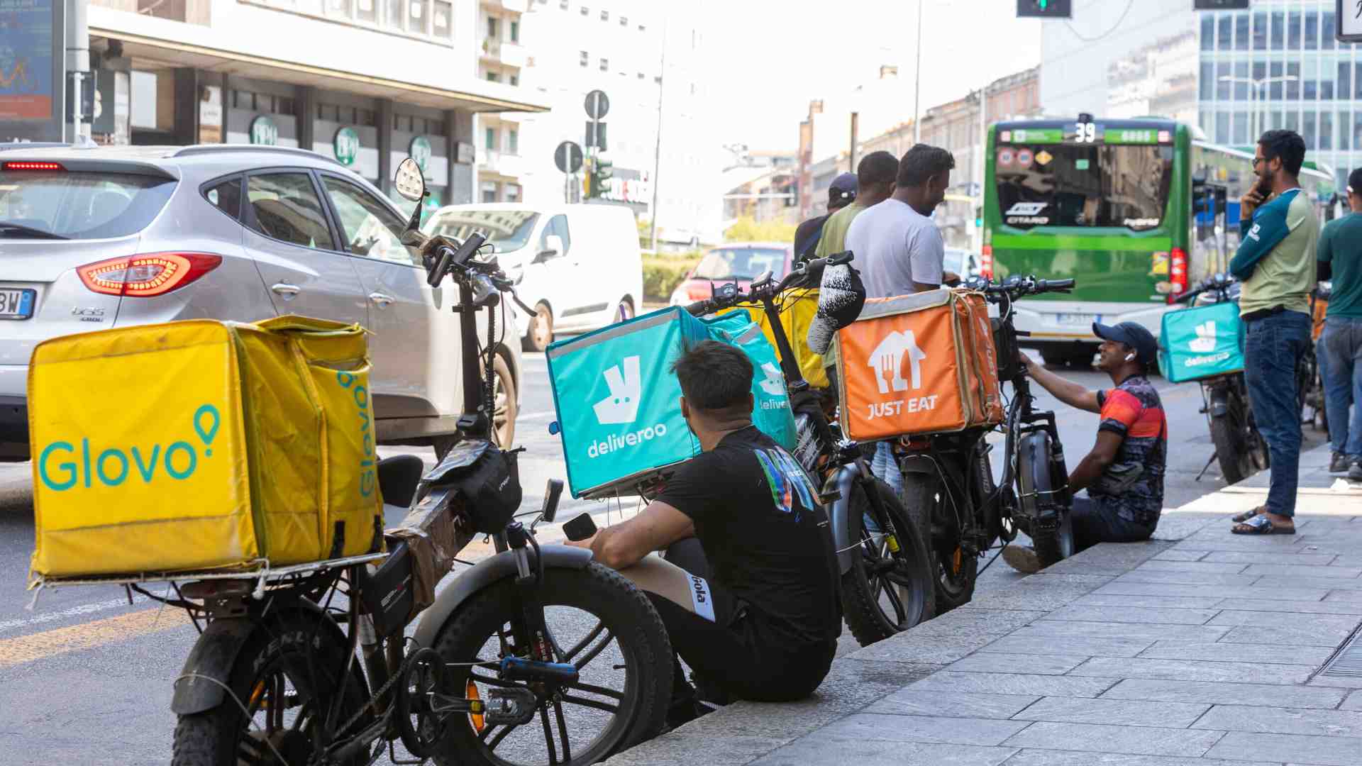 Se il food delivery è un buco economico, basta chiuderlo. Stop