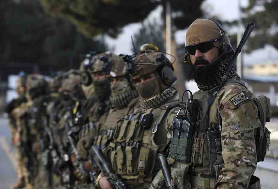 È “guerra aperta” tra Pakistan e Afghanistan lungo la Linea Durand. Cosa sta succedendo e perché