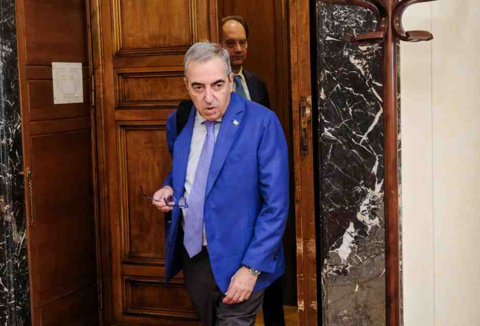 Gasparri difende la riforma della Rai (che non piace al governo). Intervista