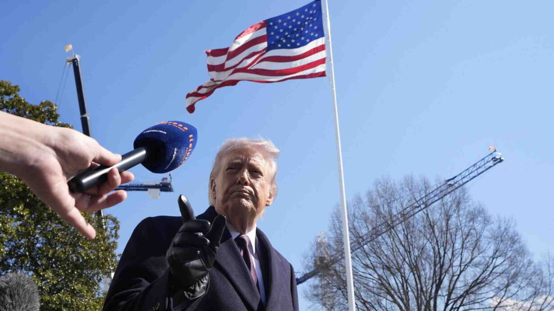 Lo stop della Corte Suprema e le minacce di Trump: i rischi per la farmaceutica italiana