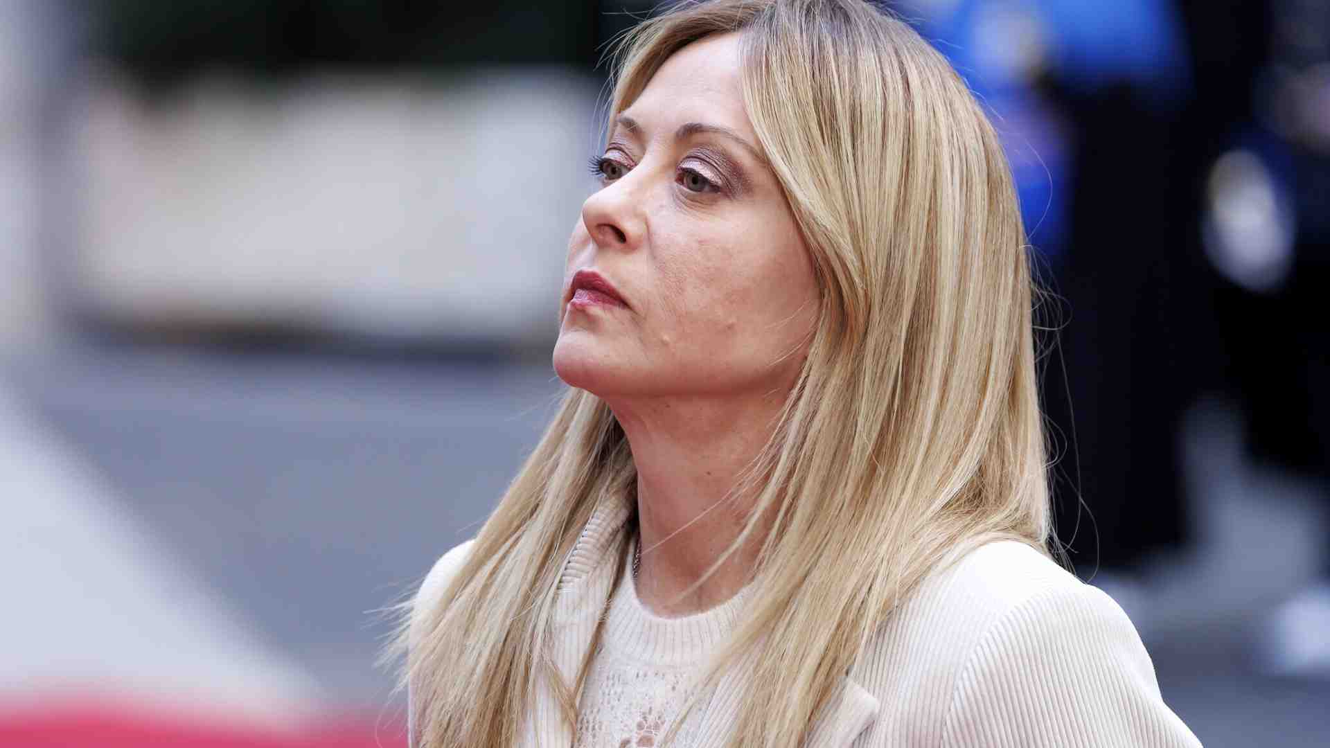 La legge elettorale mobilita. Franceschini: "Supertruffa". Meloni pronta a comiziare. L'incubo sud