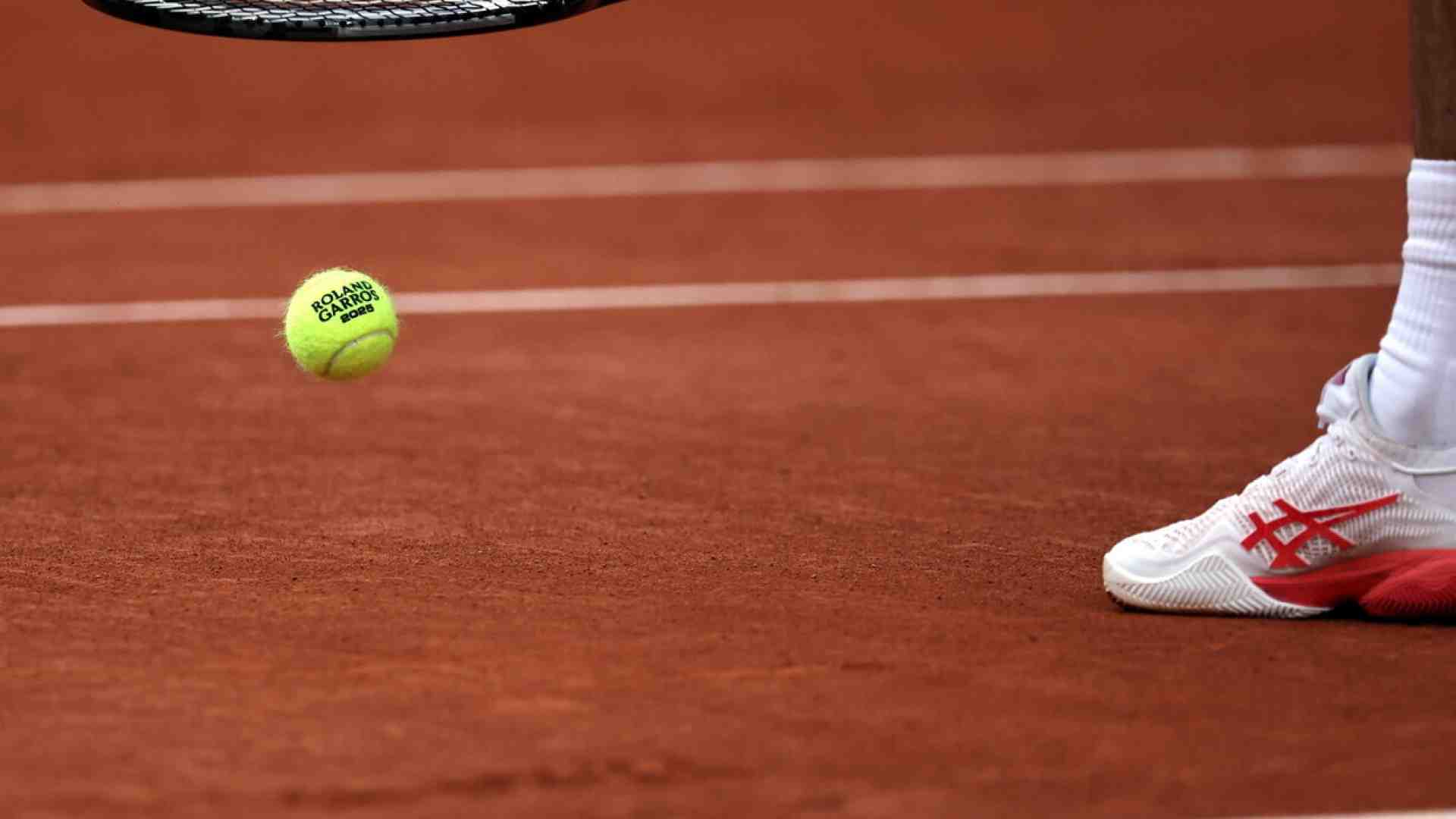 Meno campo uso, maggiore è l’ordine. Più ordine, meno fatica. Il tennis interiore