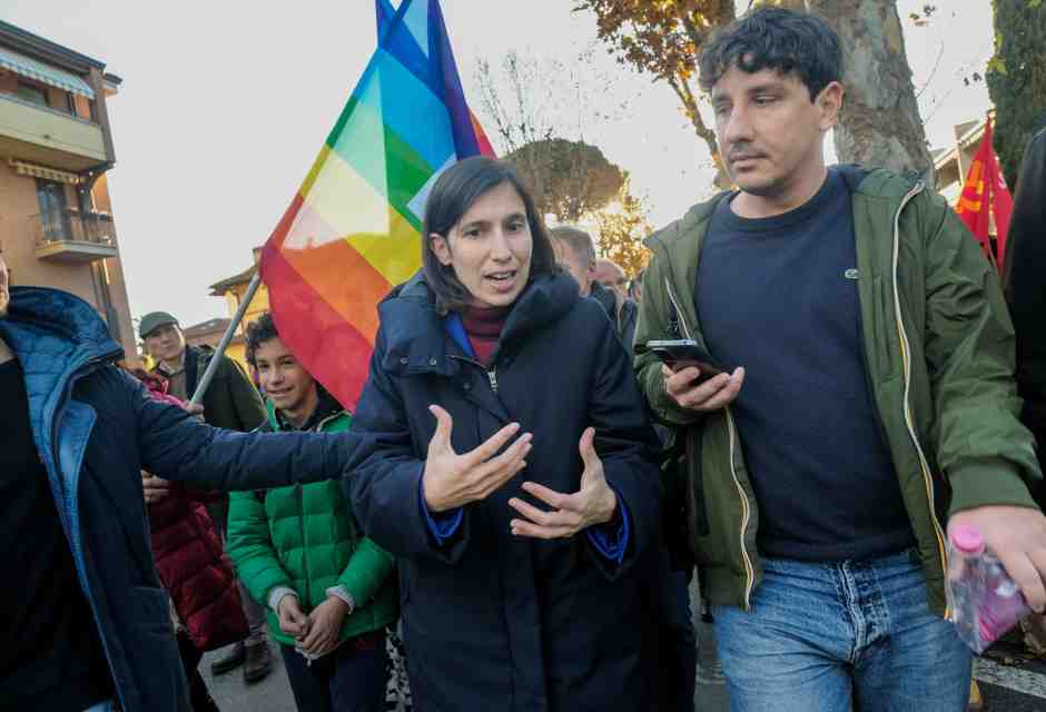 La distanza di Schlein dalla battaglia a difesa della libertà dell'Ucraina di Meloni