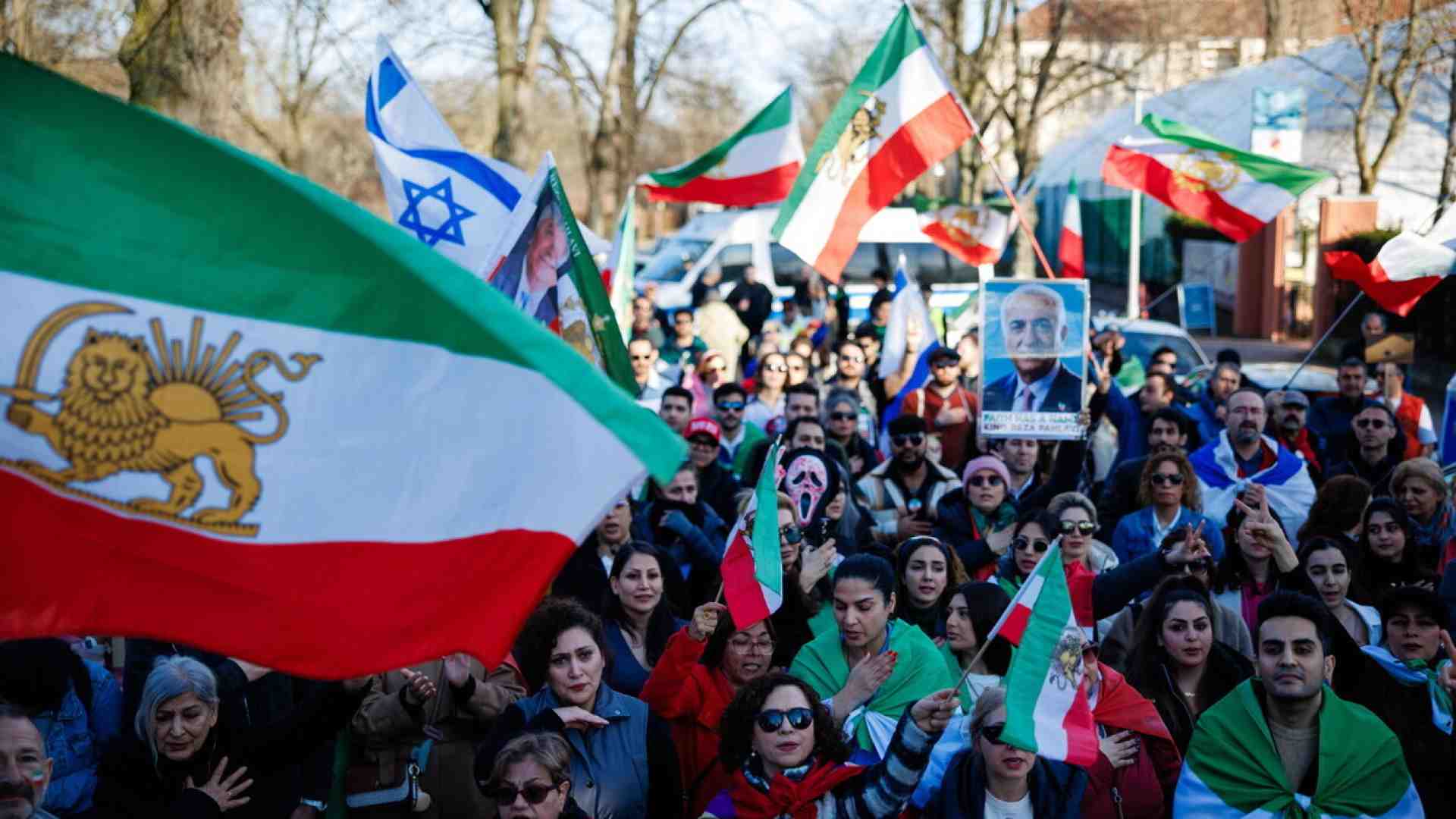 L’Iran smaschera i finti amici della libertà