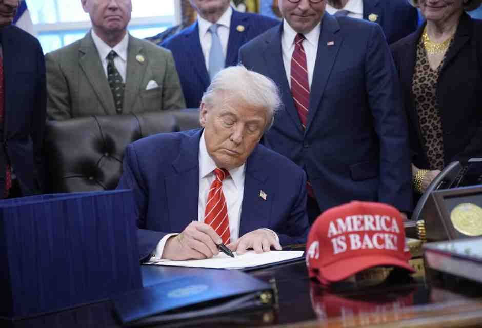 La guerra tra Pakistan e Afghanistan riaccende le mire di Trump