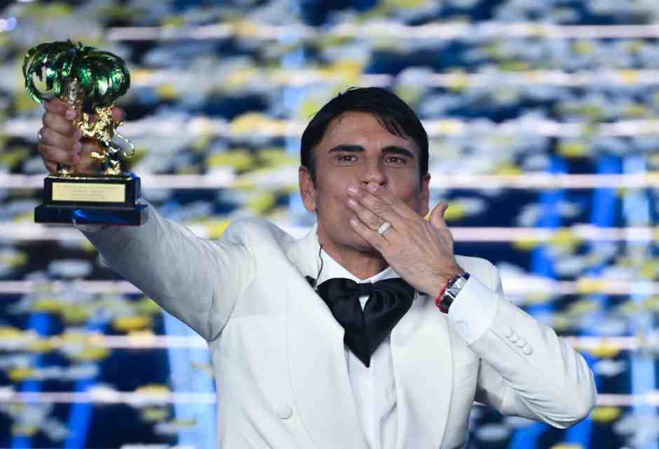 Italia in cinque canzoni