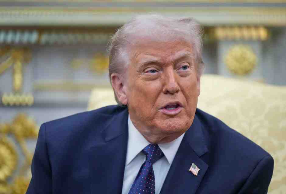 Trump rivendica l'attacco all'Iran. E attacca la Spagna: "Alleato terribile. Stop ai commerci". Ancora bombe sul Golfo