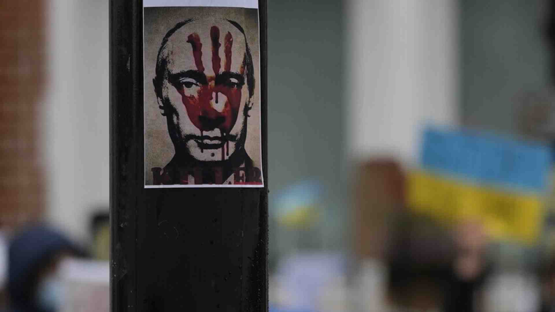 Baunov: “Per i russi, la pace giusta è quella che vuole Putin. Ma anche i lealisti iniziano a farsi domande”