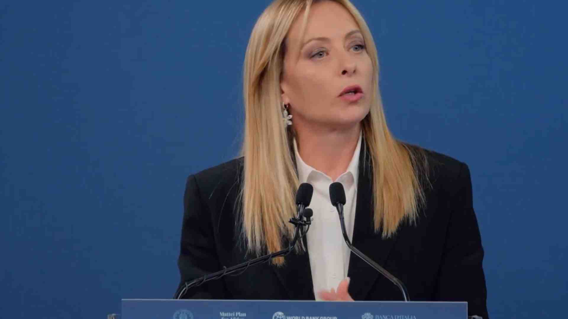 Famiglia nel bosco, nuovo affondo di Meloni contro le toghe: "Non è compito della giustizia sostituirsi ai genitori"