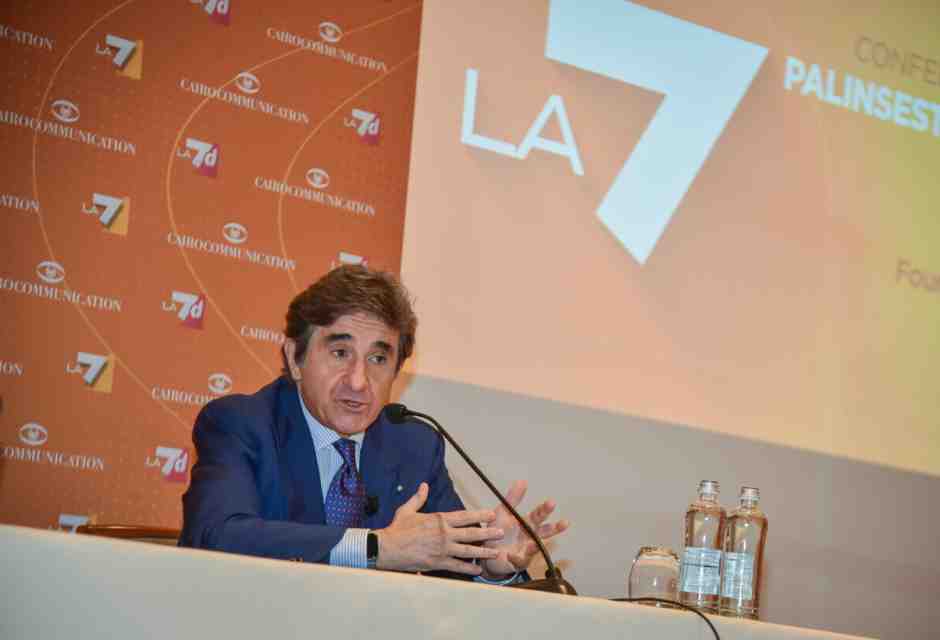 Maratone su La7 a favore del “Sì” per evitare una multa a Cairo per i troppi “No” sulla sua rete