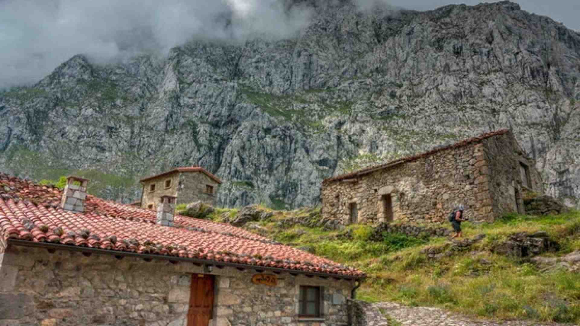 Gli eroi di via Supercera e un affitto non pagato