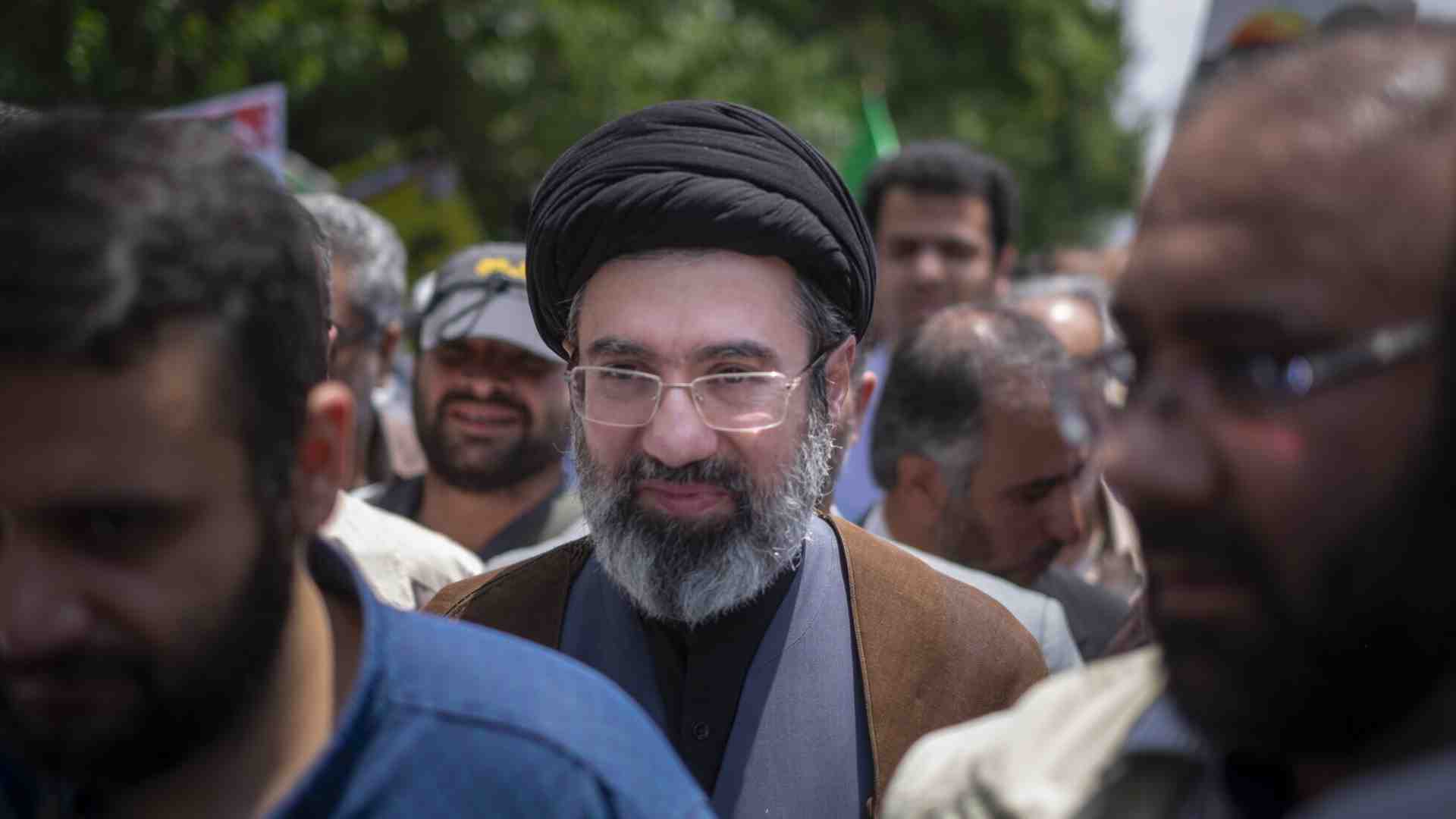 Chi è Mojtaba, il figlio di Ali Khamenei nominato guida suprema dell'Iran