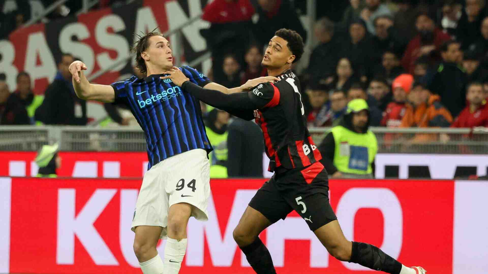 L'educazione calcistica di Francesco Pio Esposito