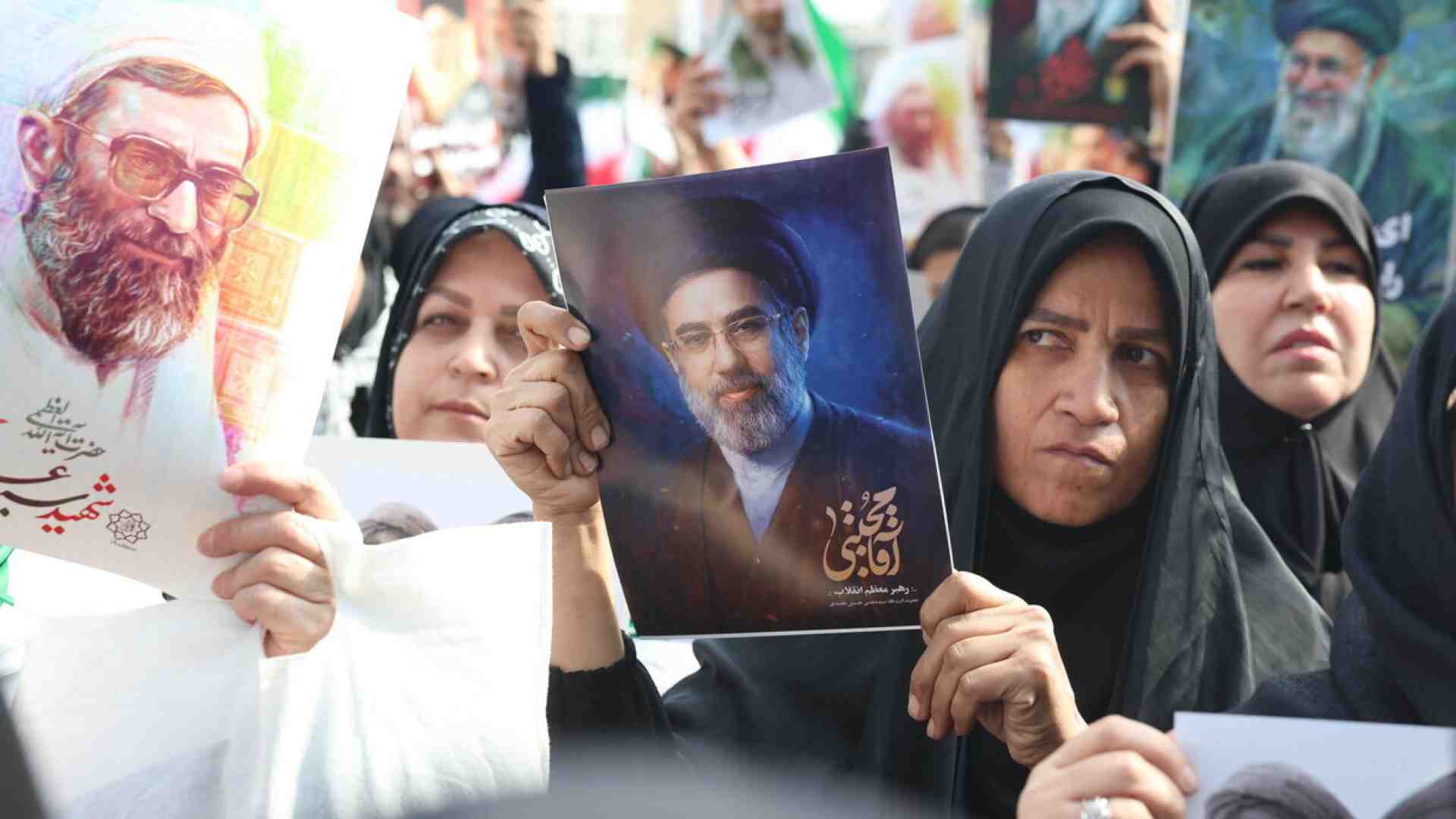 Della Repubblica islamica di Khamenei resta solo il cognome. La cordata di Mojtaba e le rivalità