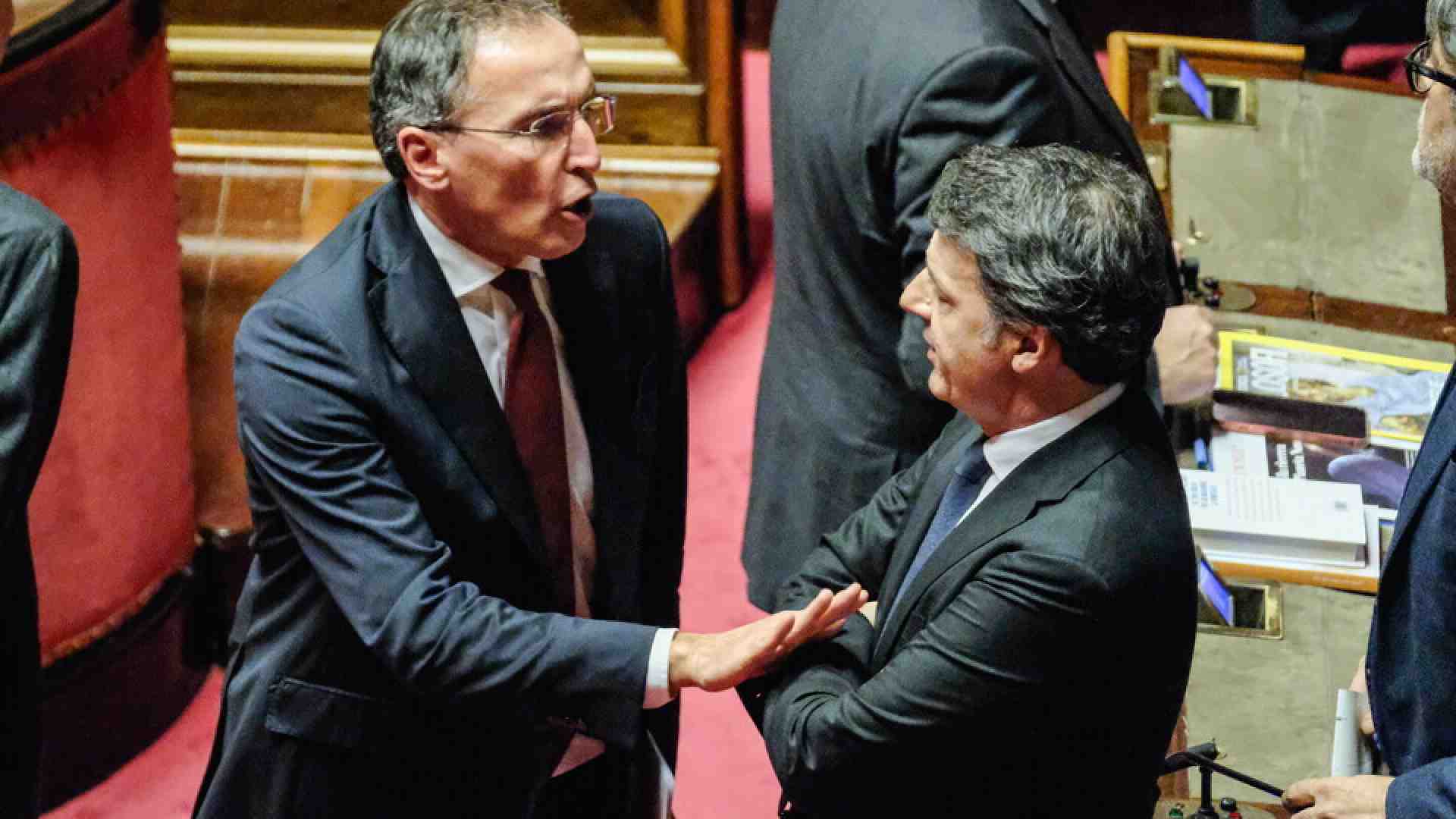 L'Iran spacca il campo largo e torna il Terzo Polo: Renzi e Calenda firmano una risoluzione comune