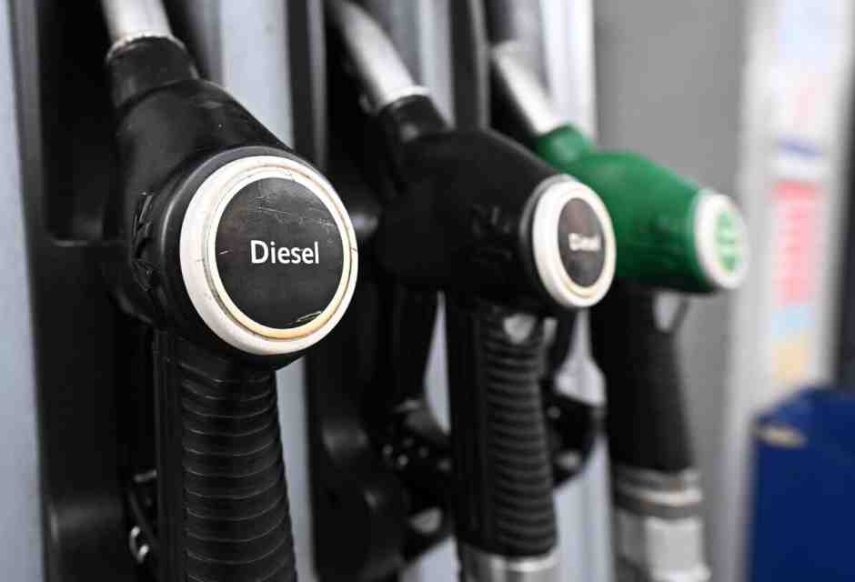 Quali aiuti per l’energia? L’Italia distribuisce bene ma compra caro