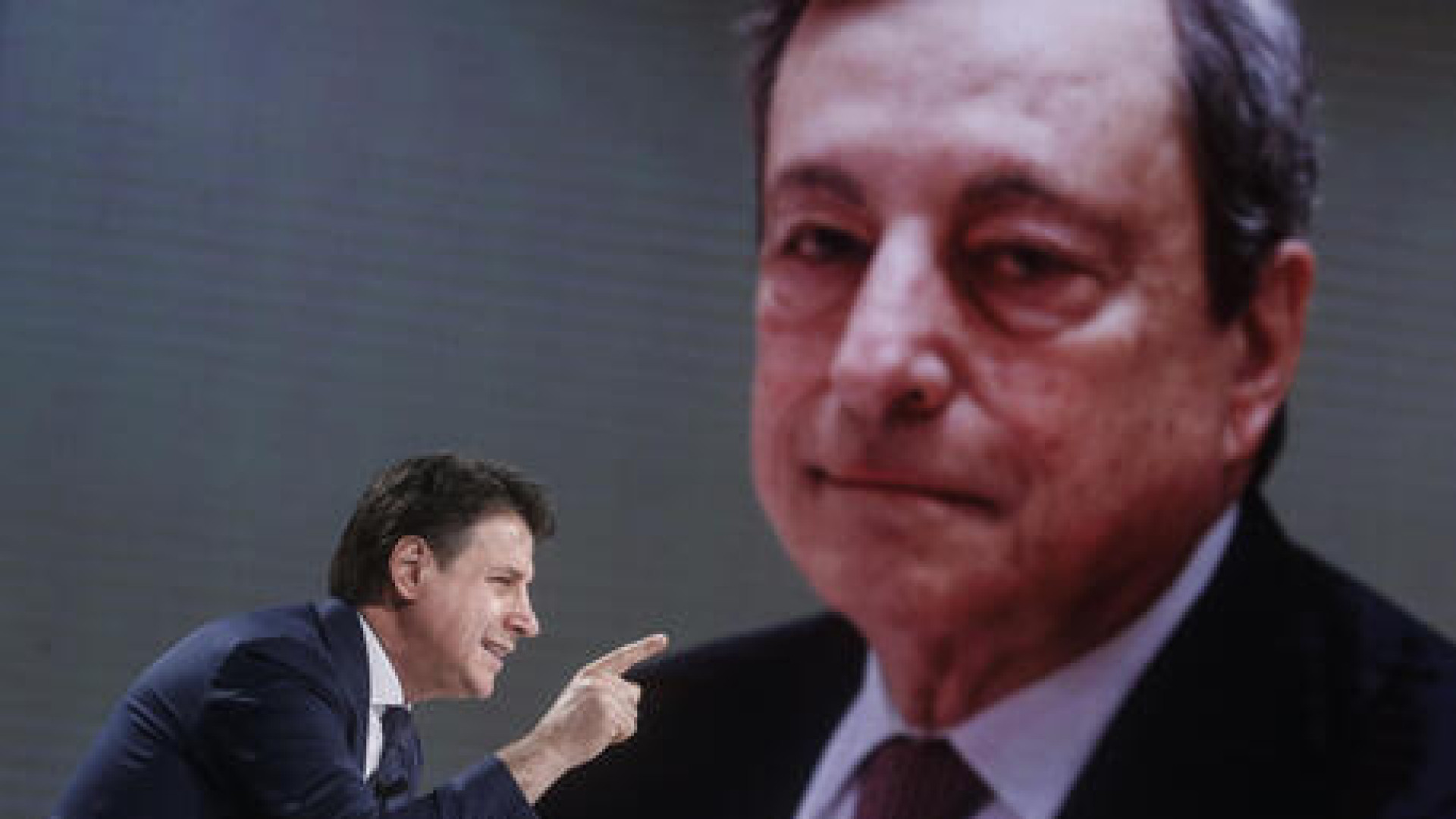 M5s diviso sulla fiducia, Conte rischia. Lega-Fi aprono a governo senza grillini