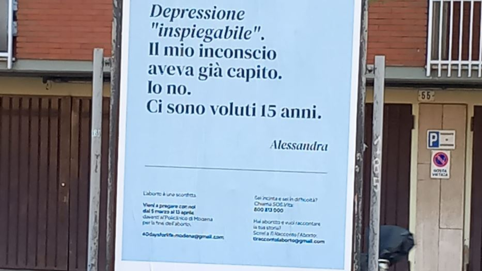 «L’aborto mi ha impedito di amare». Sui manifesti la voce delle donne