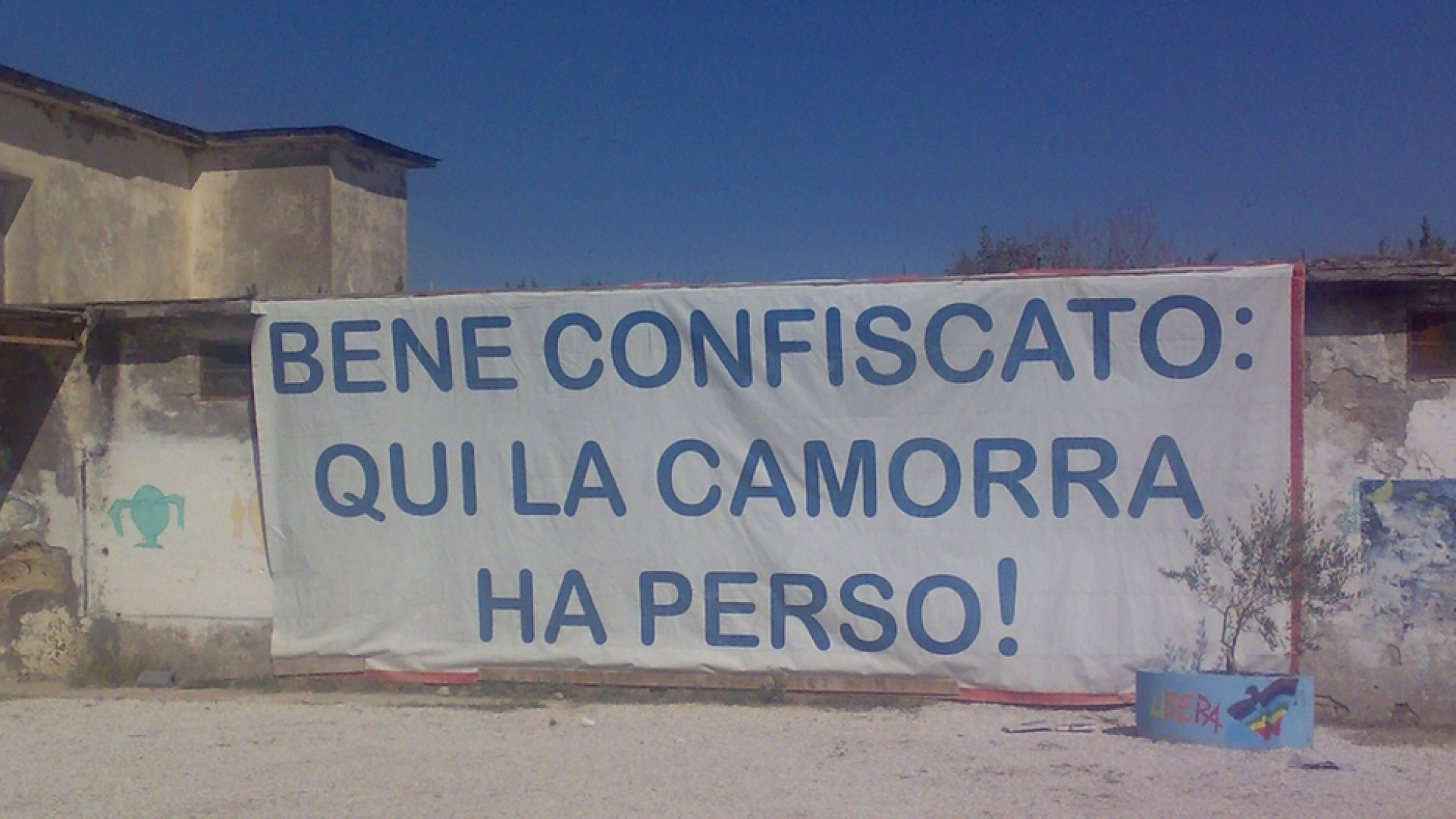 Sui beni confiscati alle mafie i Comuni sono poco trasparenti