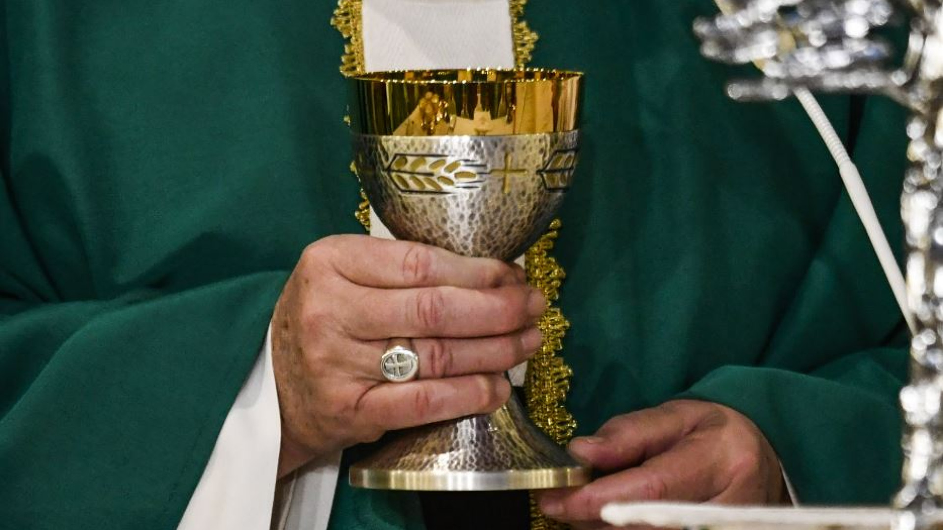 La storia dell'anello di Montini passato a Bergoglio