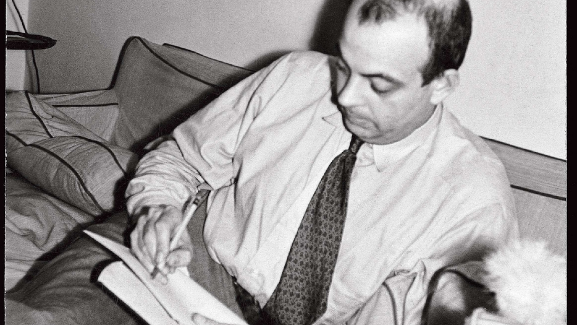 © Coll. Succession Saint Exupéry-d’Agay | Antoine de Saint-Exupéry nel 1942